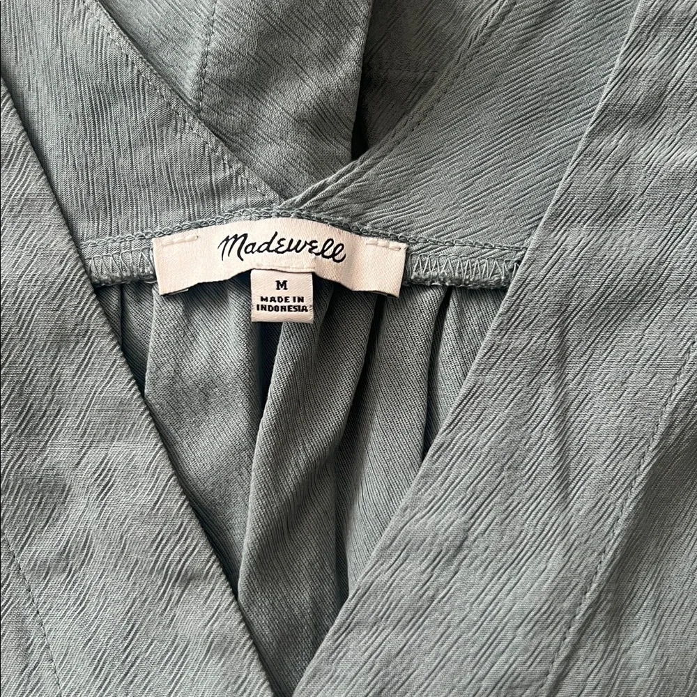 Madewell Blouse in Sage Green - Picture 6 of 6